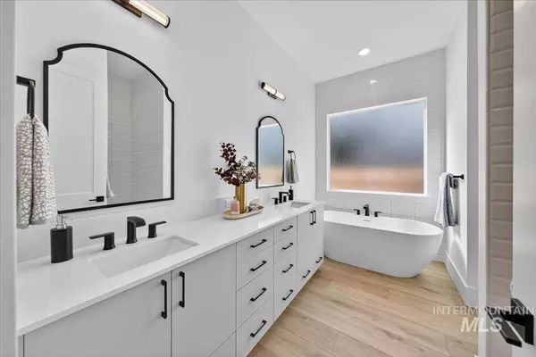 Boise, ID 83714,9999 Arnold St