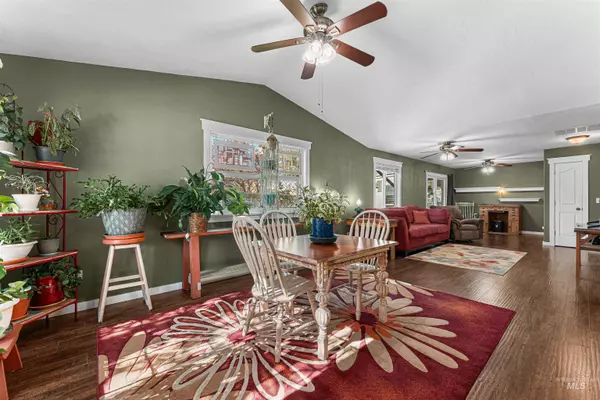 Nampa, ID 83651,73 S Falcon Place