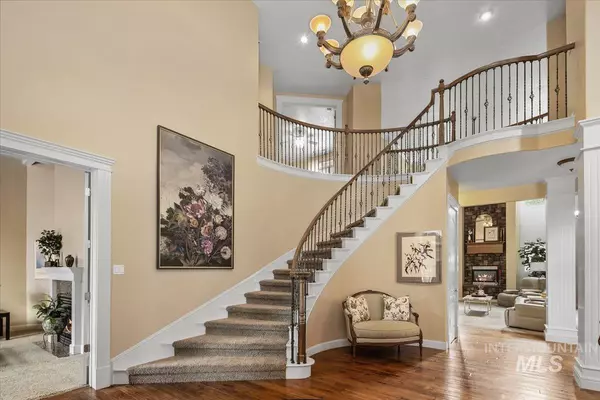 Eagle, ID 83616,1843 W Sugar Crest St