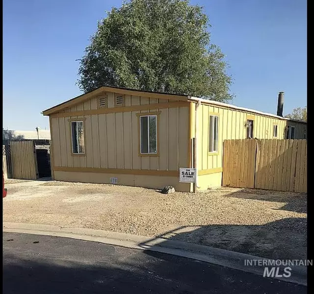 5015 E Ustick Road, Caldwell, ID 83605