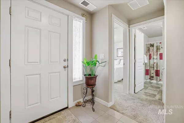 Marsing, ID 83639,1011 Edwards Street