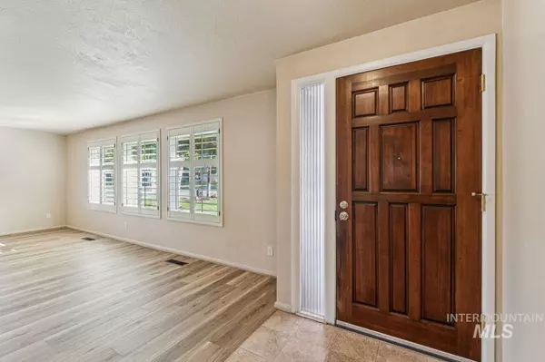 Boise, ID 83705,2805 S Annett Street