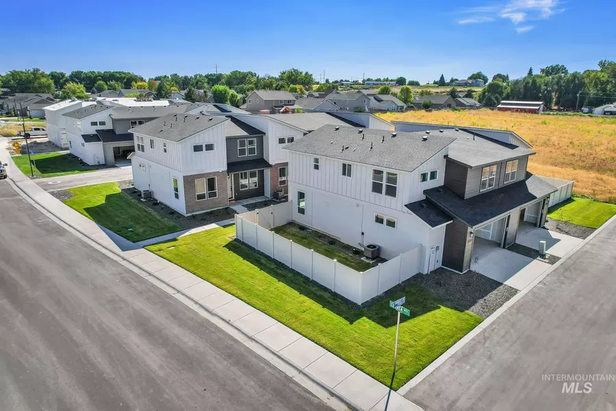 2902 Abajo Ln, Caldwell, ID 83605