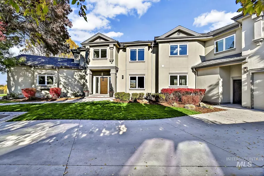 488 E Lake Rim Ln, Boise, ID 83716