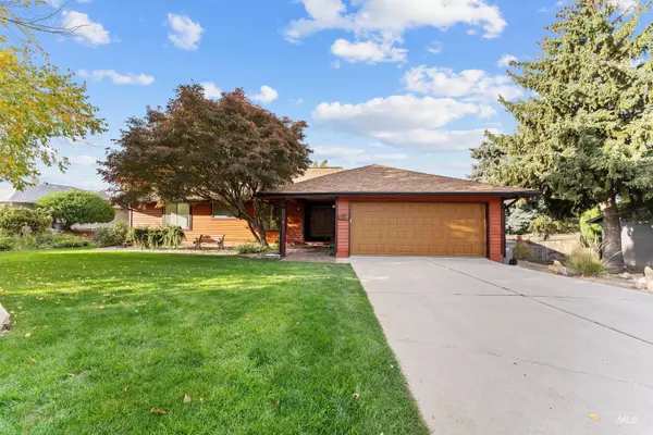 Boise, ID 83712,2241 S Ridgeview Way