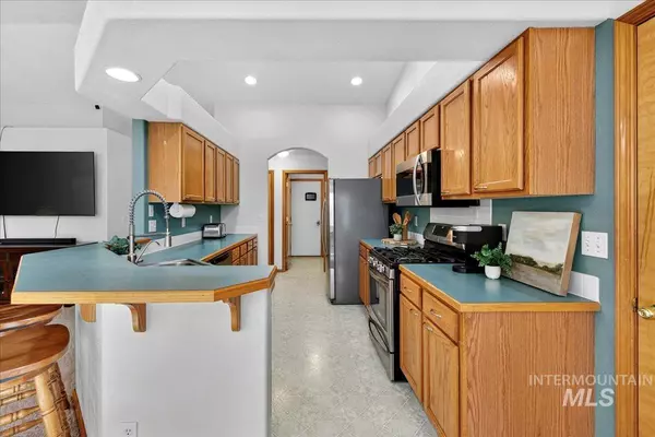 Boise, ID 83716,4279 S Falconrest Way