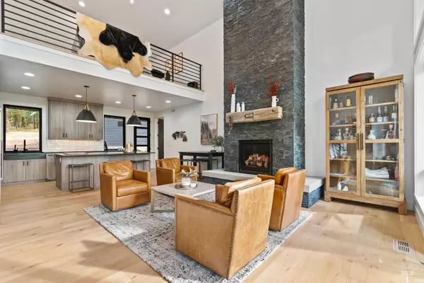 Mccall, ID 83638,13322 Vili Rd