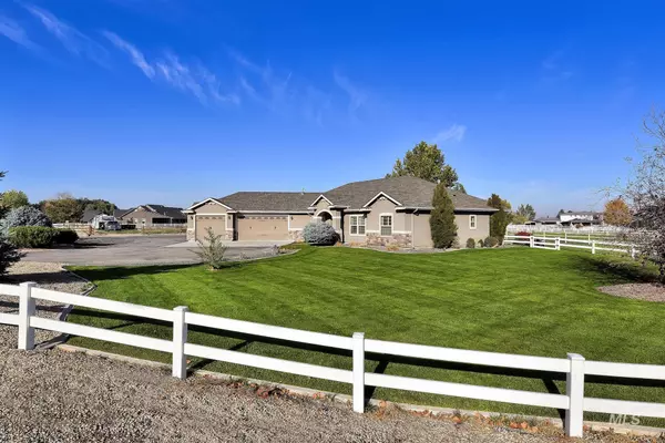 Nampa, ID 83651,12220 Apple Rose Way