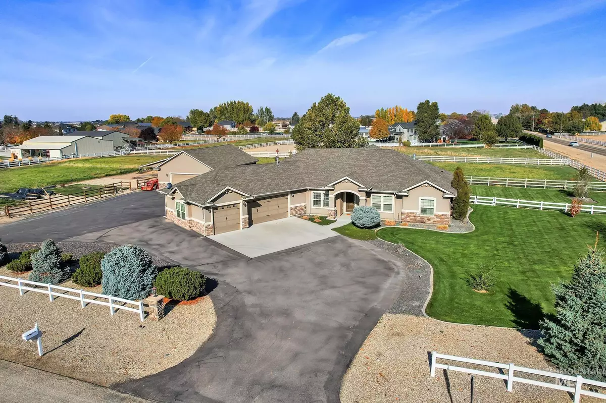 Nampa, ID 83651,12220 Apple Rose Way