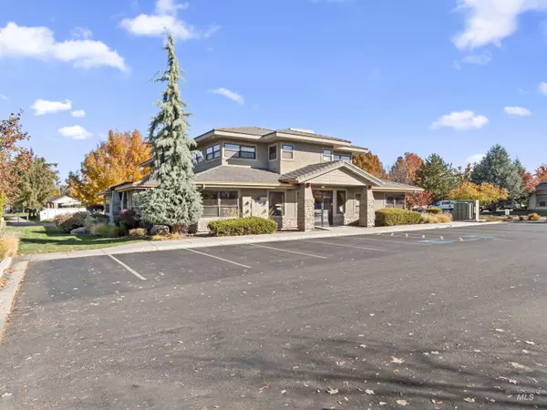 Eagle, ID 83616,1151 Iron Eagle Drive