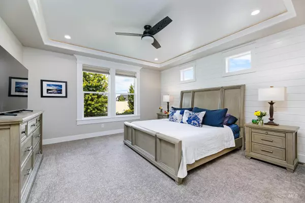 Meridian, ID 83646,5463 N Exeter Way