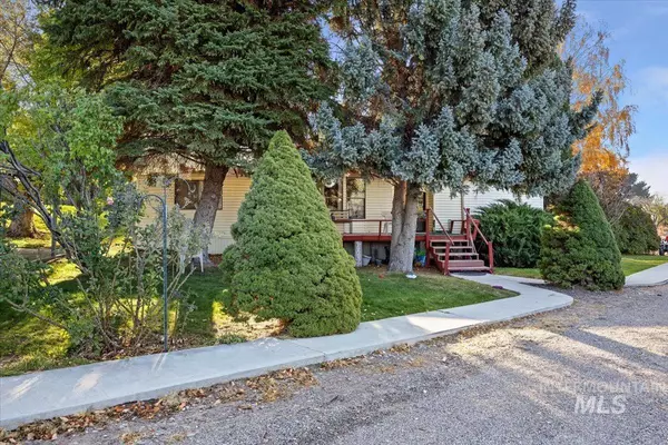 Bliss, ID 83314,446B River Road