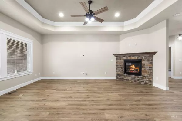 Meridian, ID 83646,4064 N Cool River Avenue