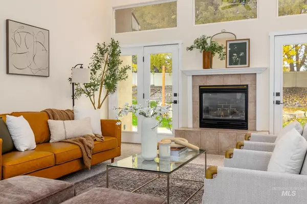 Eagle, ID 83616,1786 N Prestwick