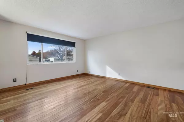 Twin Falls, ID 83301,462 Parkway Circle