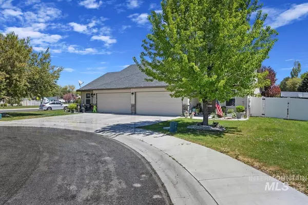 Twin Falls, ID 83301,911 Arrow Wood Ct