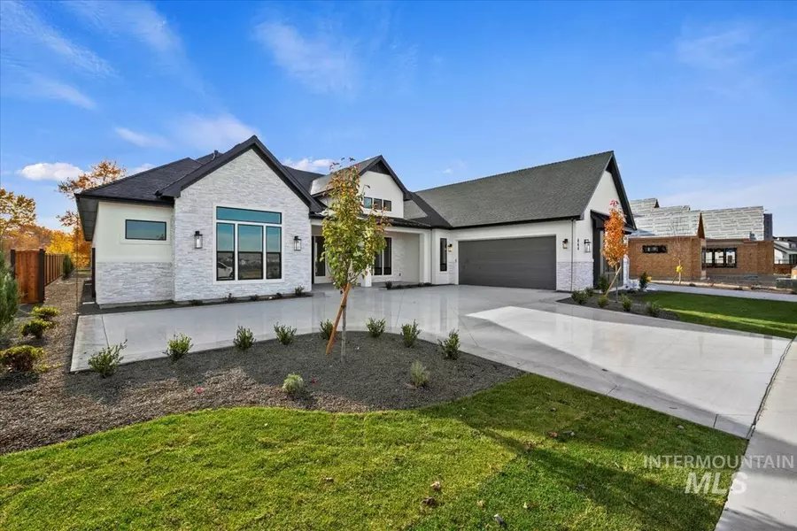 864 S Waning Ln, Eagle, ID 83616