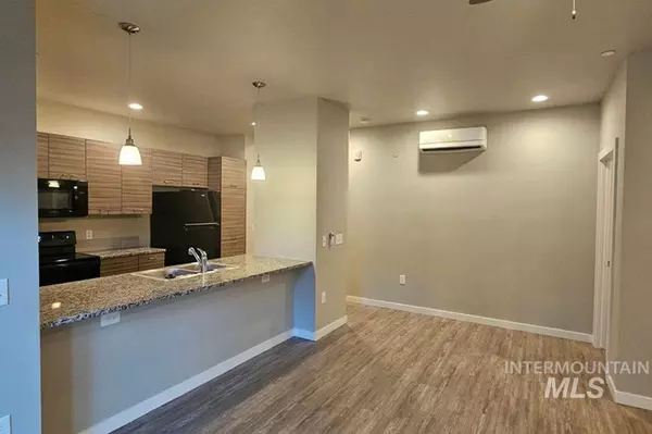 Meridian, ID 83646,2985 N Meridian Rd Bldg I