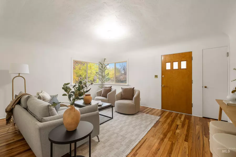 1006 S Forrest St, Boise, ID 83705