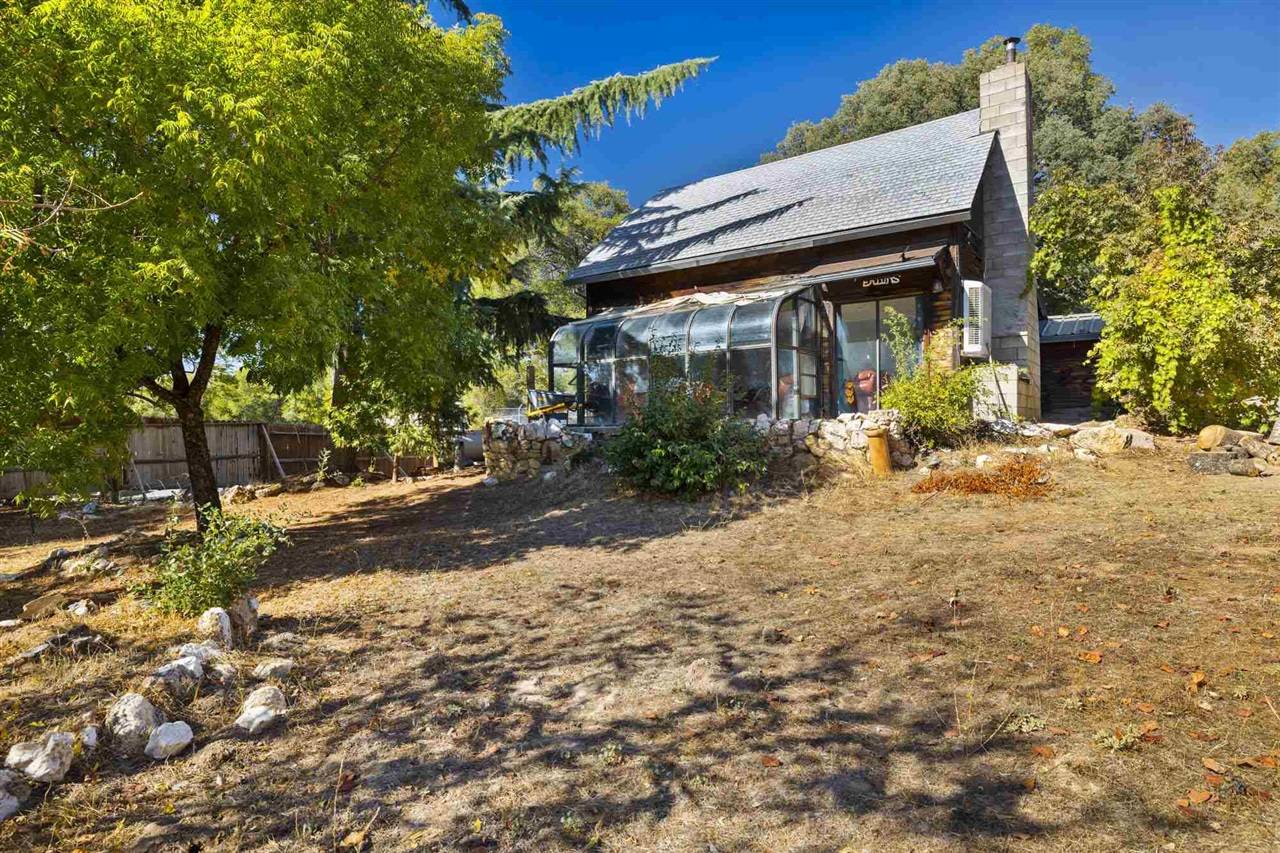 17950 State Highway 120, Big Oak Flat, CA 95305