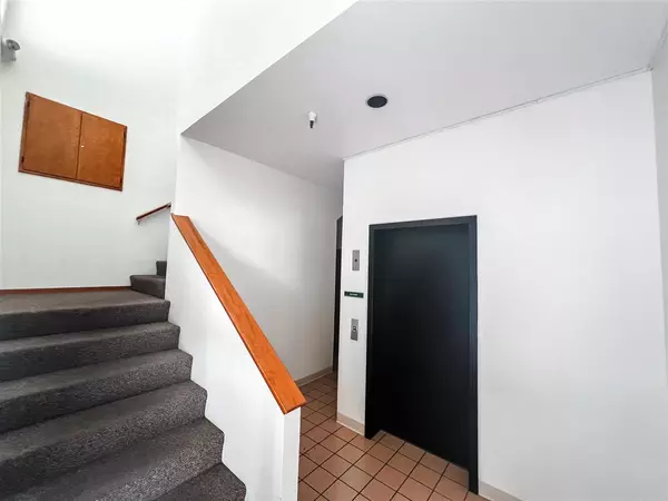 Twain Harte, CA 95383,18701 Tiffeni Dr Ste 2I