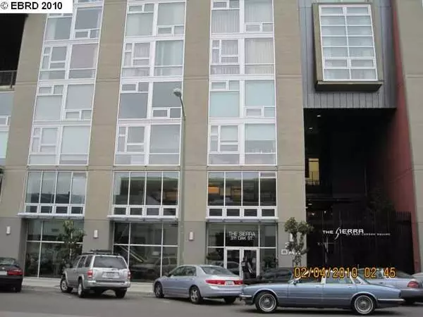 311 OAK ST #Ph19, Oakland, CA 94607