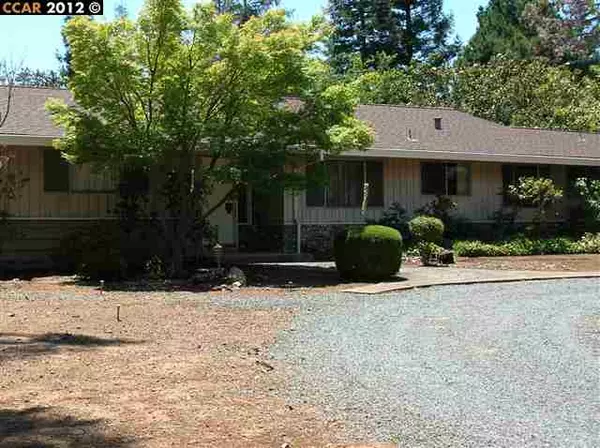 5858 PINE HOLLOW RD, Clayton, CA 94517