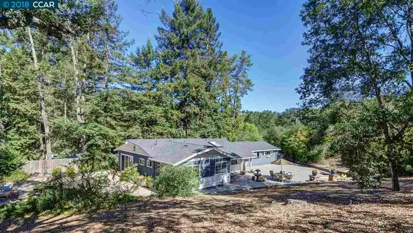 1 Arbolado Court, Orinda, CA 94563