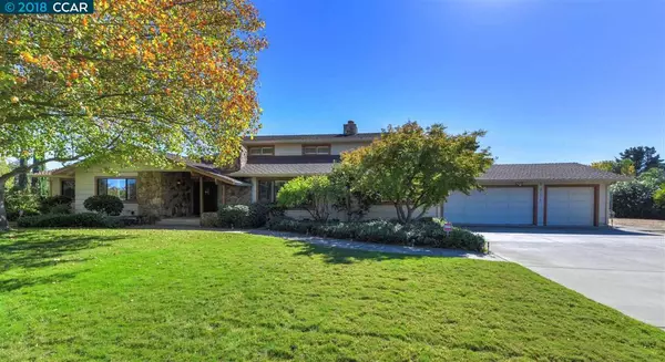 2951 Vine Hill Rd, Oakley, CA 94561