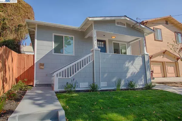 7708 Garfield Ave, Oakland, CA 94605