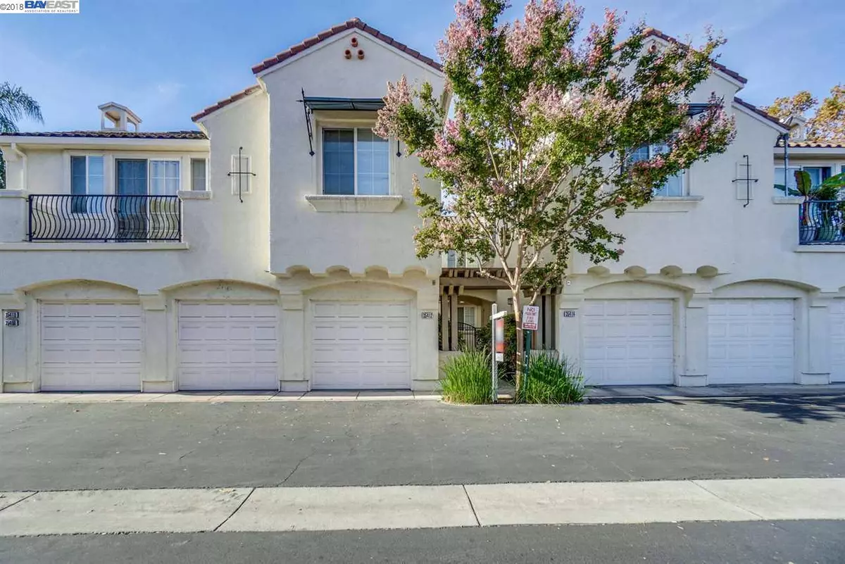 Union City, CA 94587,35412 Monterra Cir