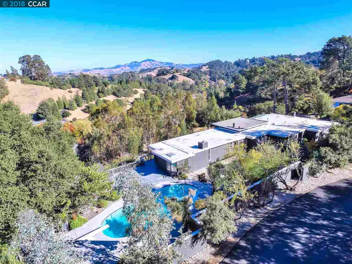 Orinda, CA 94563,112 Scenic Drive