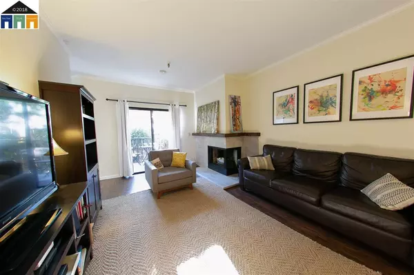 330 Park View Ter #103, Oakland, CA 94610