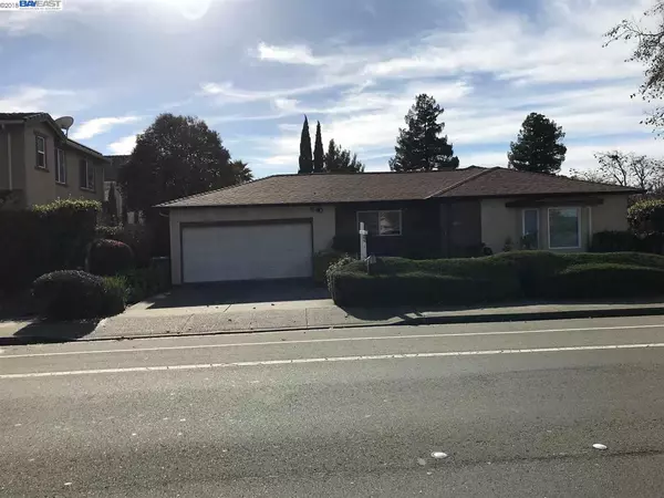 32677 Alvarado Niles Rd, Union City, CA 94587