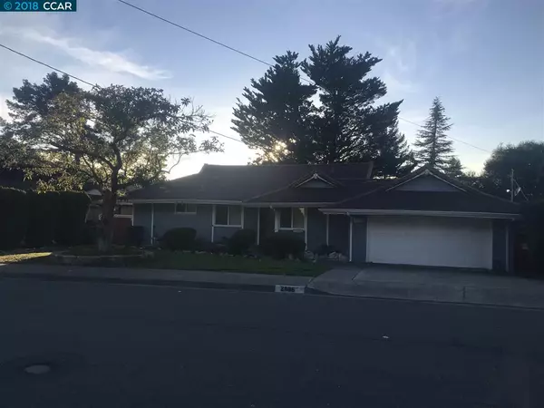 2986 Ramona St, Pinole, CA 94564