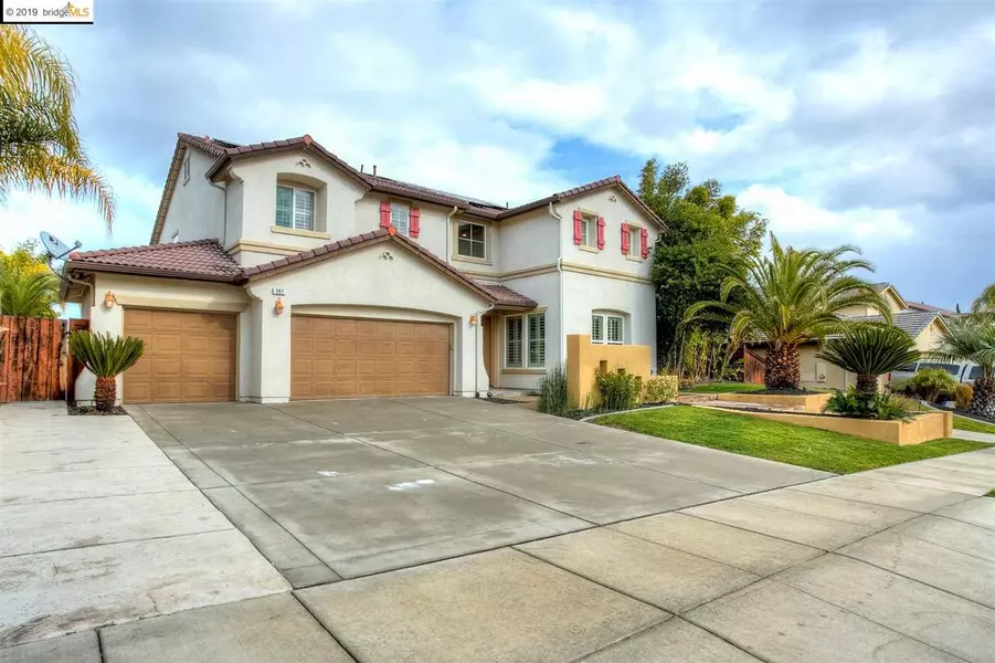 587 Myrtle Beach Dr, Brentwood, CA 94513