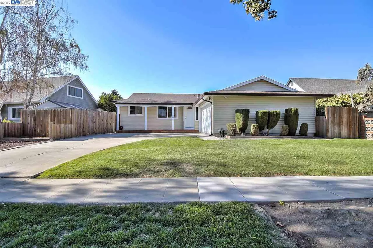 Newark, CA 94560,6133 Bellhaven Ave