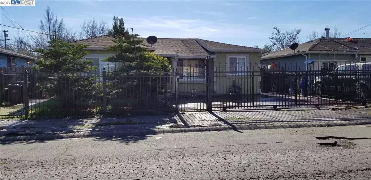 Oakland, CA 94603,9907 SAINT ELMO DR