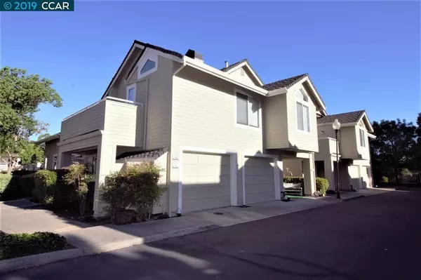 228 Sunset Dr, Hercules, CA 94547