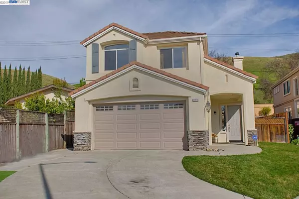 35870 Vivian Pl, Fremont, CA 94536