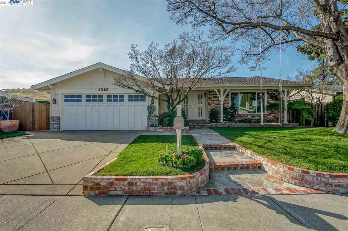 Pleasanton, CA 94588,4526 Carver Ct