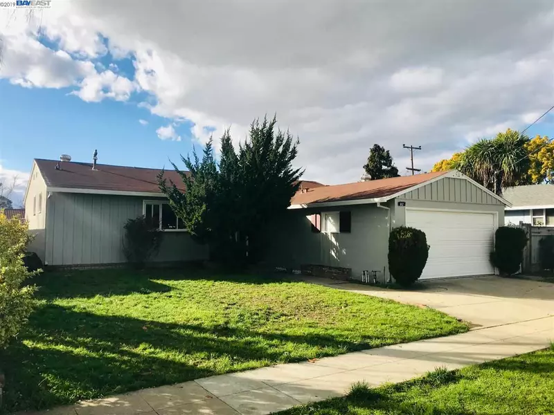 82 Gresel St, Hayward, CA 94544