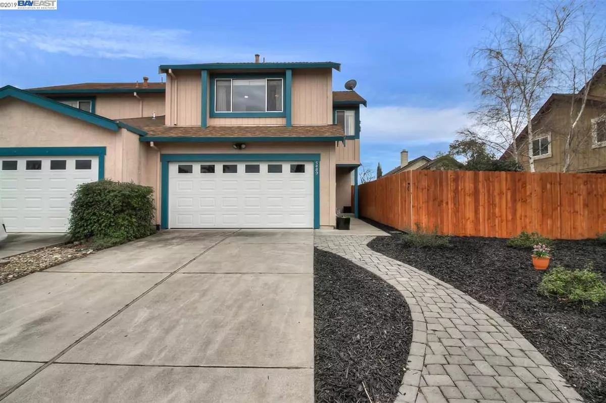 Livermore, CA 94551,5489 Wisteria Way