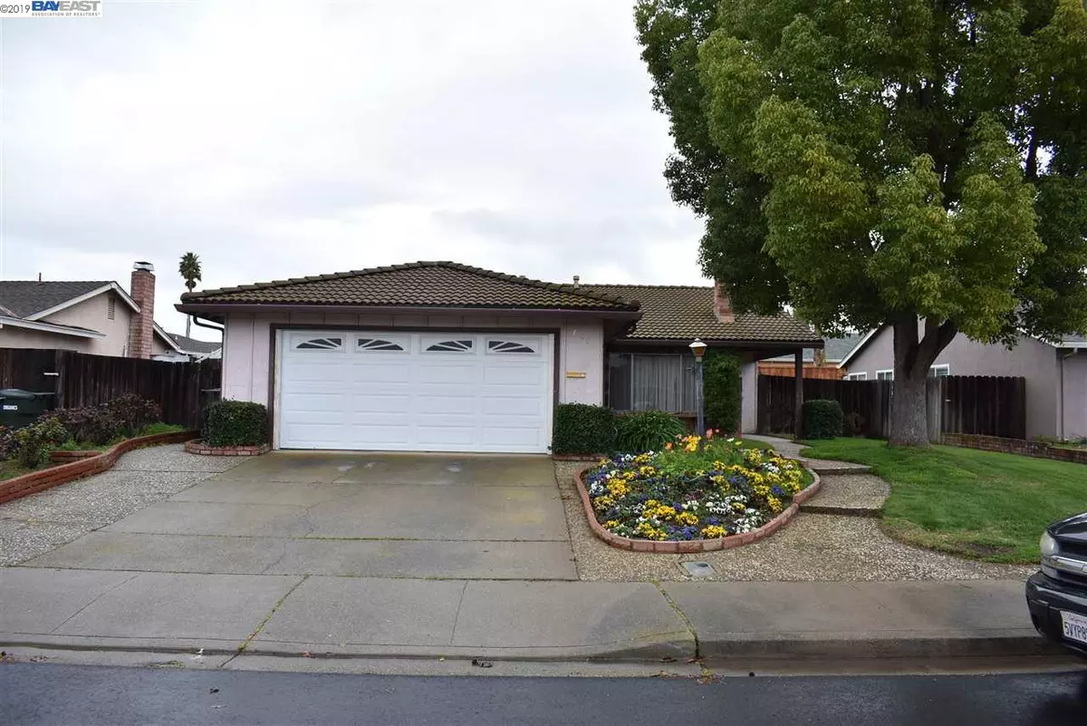 Livermore, CA 94550,666 Debra St