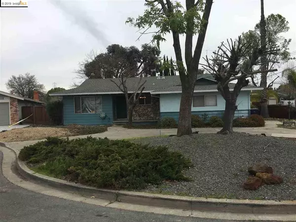 75 S Lake Dr, Antioch, CA 94509