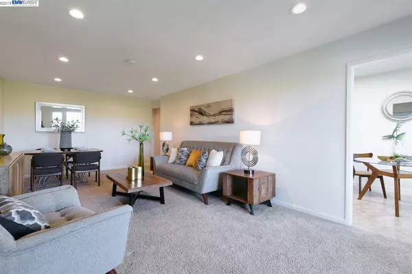 2137 Otis Dr #203, Alameda, CA 94501