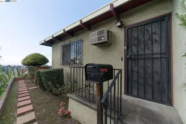 3045 73Rd Ave, Oakland, CA 94605