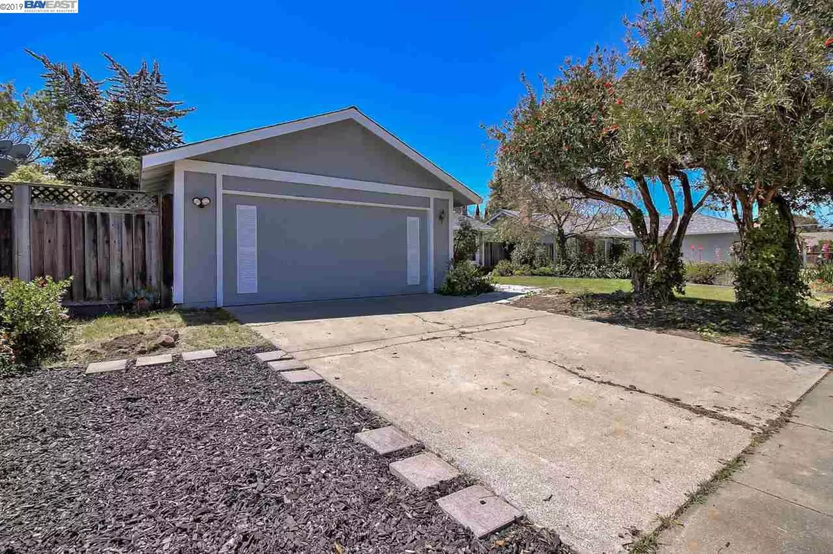 Newark, CA 94560,35157 Buckingham Ct