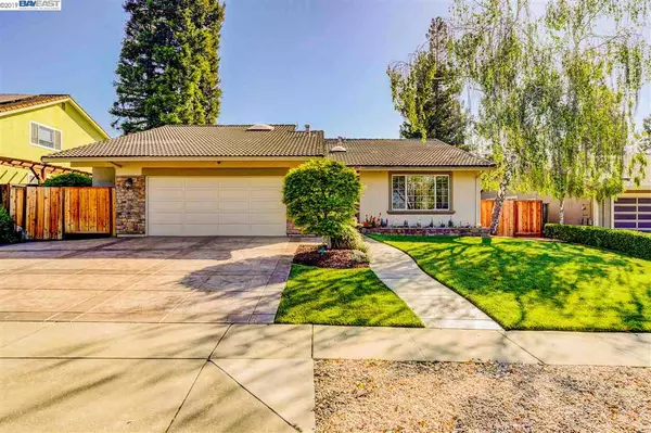 391 Shawnee Pl, Fremont, CA 94539