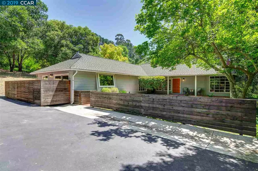 226 Glorietta Blvd, Orinda, CA 94563